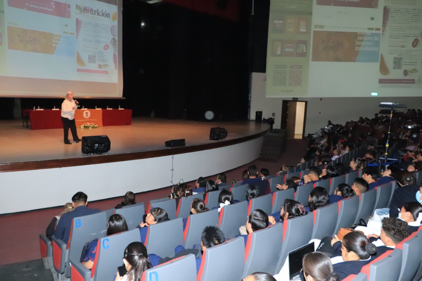 Celebró su 63 aniversario Facultad de Ciencias de la Salud de la UATx
